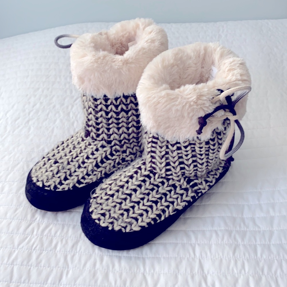 Like New! MadPole Cozy Slipper Boots